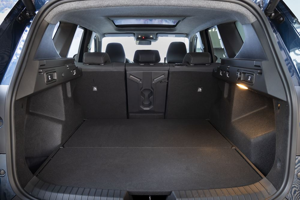 Le SUV du segment C Dacia Bigster affirme avec force ses dimensions généreuses