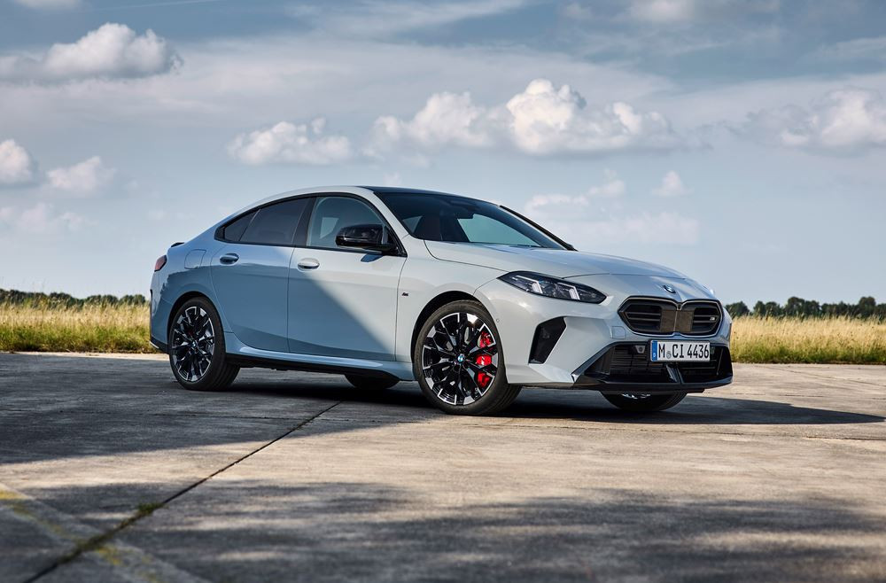La BMW Série 2 Gran Coupé affiche une silhouette allongée reconnaissable