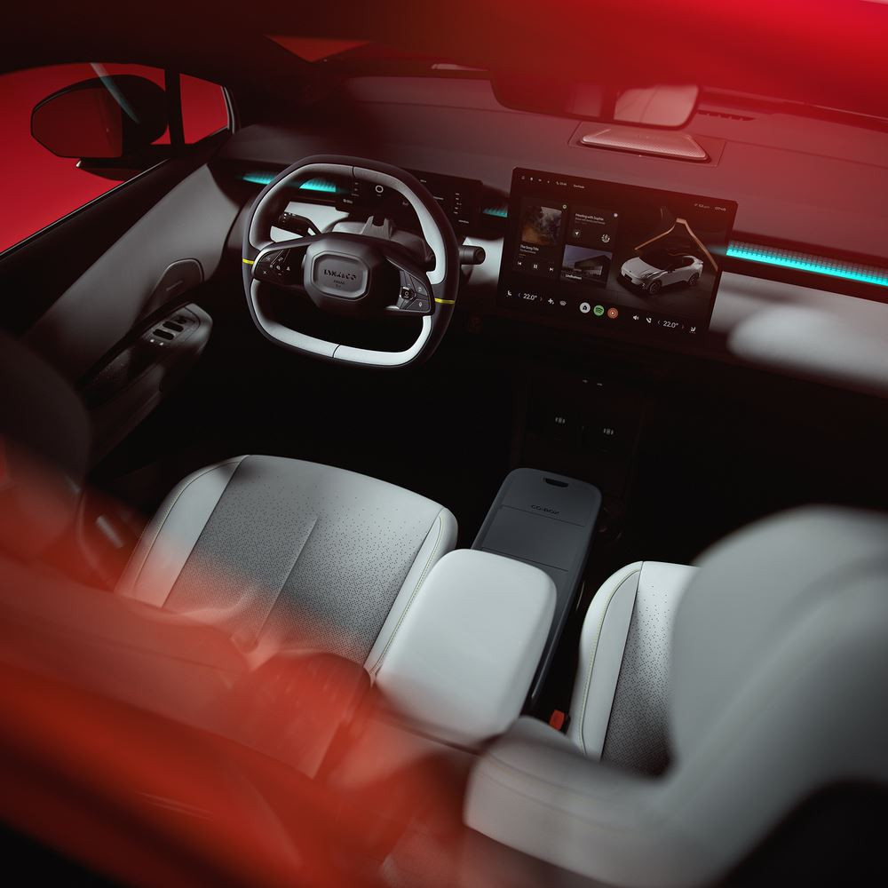 Le SUV coupé électrique Lynk & Co 02 affiche une autonomie de 445 km