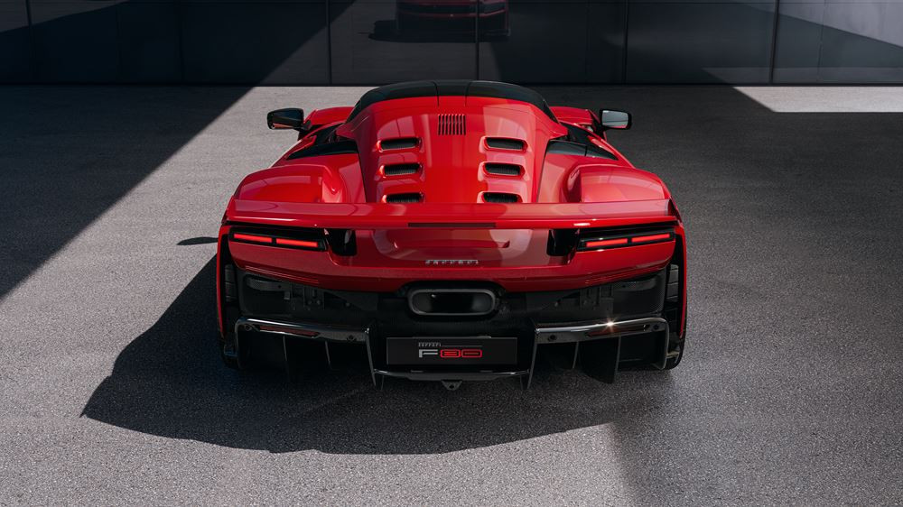 La supercar Ferrari F80 incarne le summum de la performance de la marque de Maranello