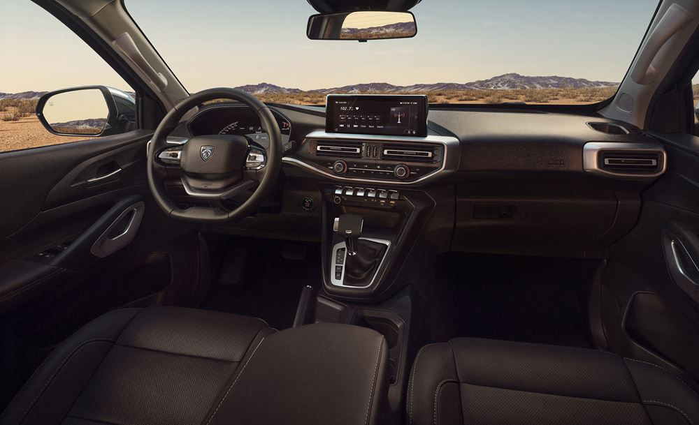 Le pick-up One ton Peugeot Landtrek se modernise
