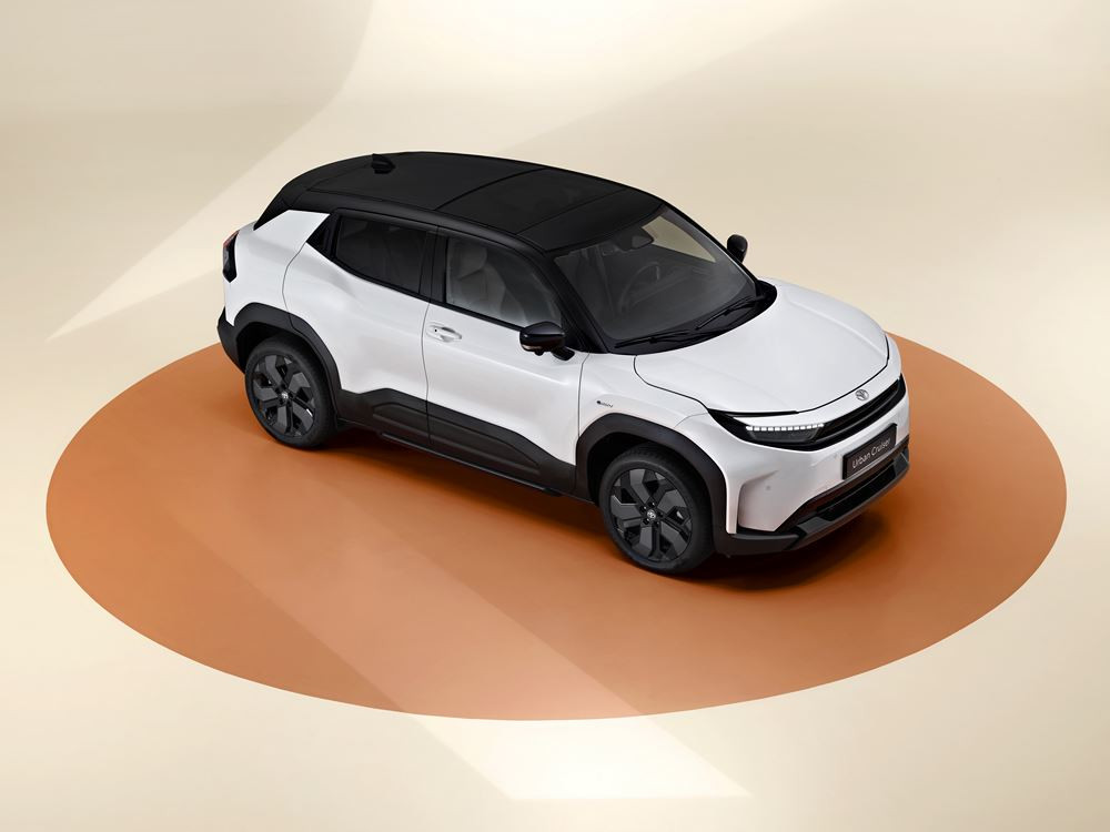 Le SUV compact électrique Toyota Urban Cruiser se distingue par un design robuste