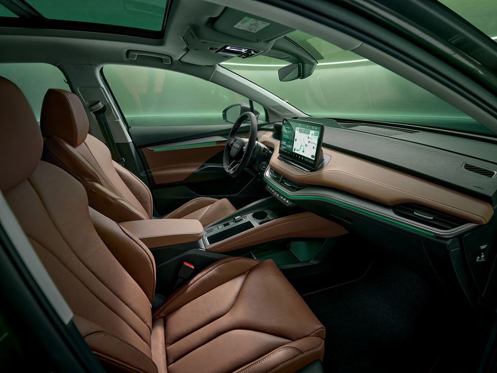 La Skoda Enyaq électrique restylée arbore le nouveau langage de conception Modern Solid