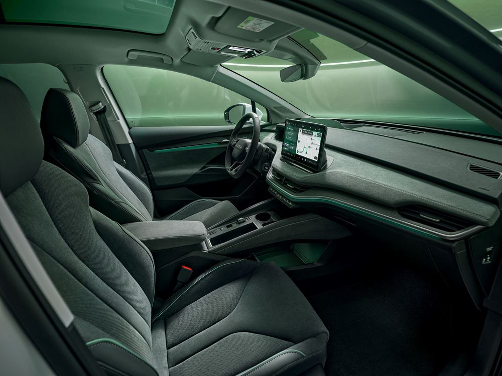 La Skoda Enyaq Coupé électrique restylée arbore la calandre Cristal Face 2.0