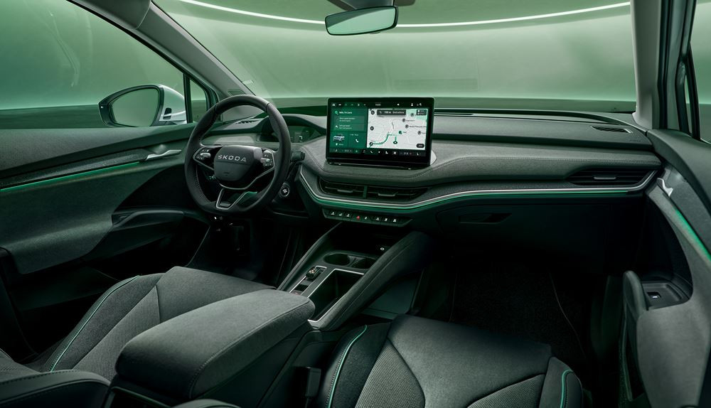 La Skoda Enyaq Coupé électrique restylée arbore la calandre Cristal Face 2.0