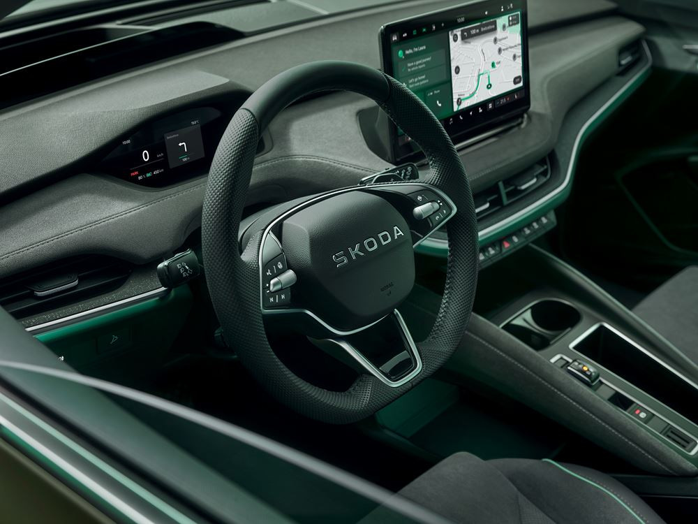 La Skoda Enyaq Coupé électrique restylée arbore la calandre Cristal Face 2.0