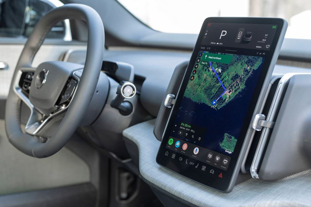 Le SUV électrique Volvo EX30 Cross Country est conçu pour circuler sur les terrains accidentés
