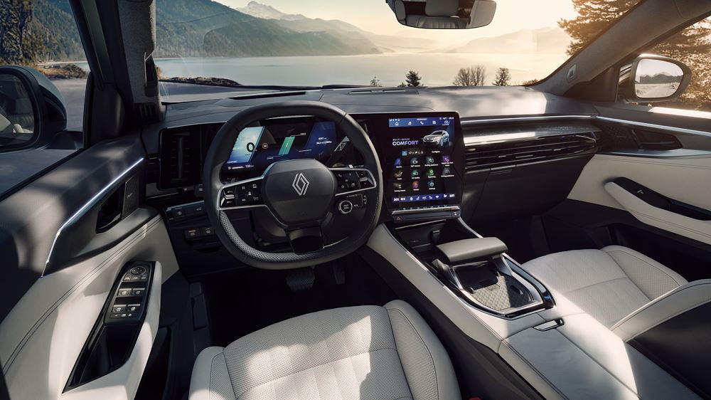 Le Renault Espace modernise son style en profondeur avec le langage design de la marque