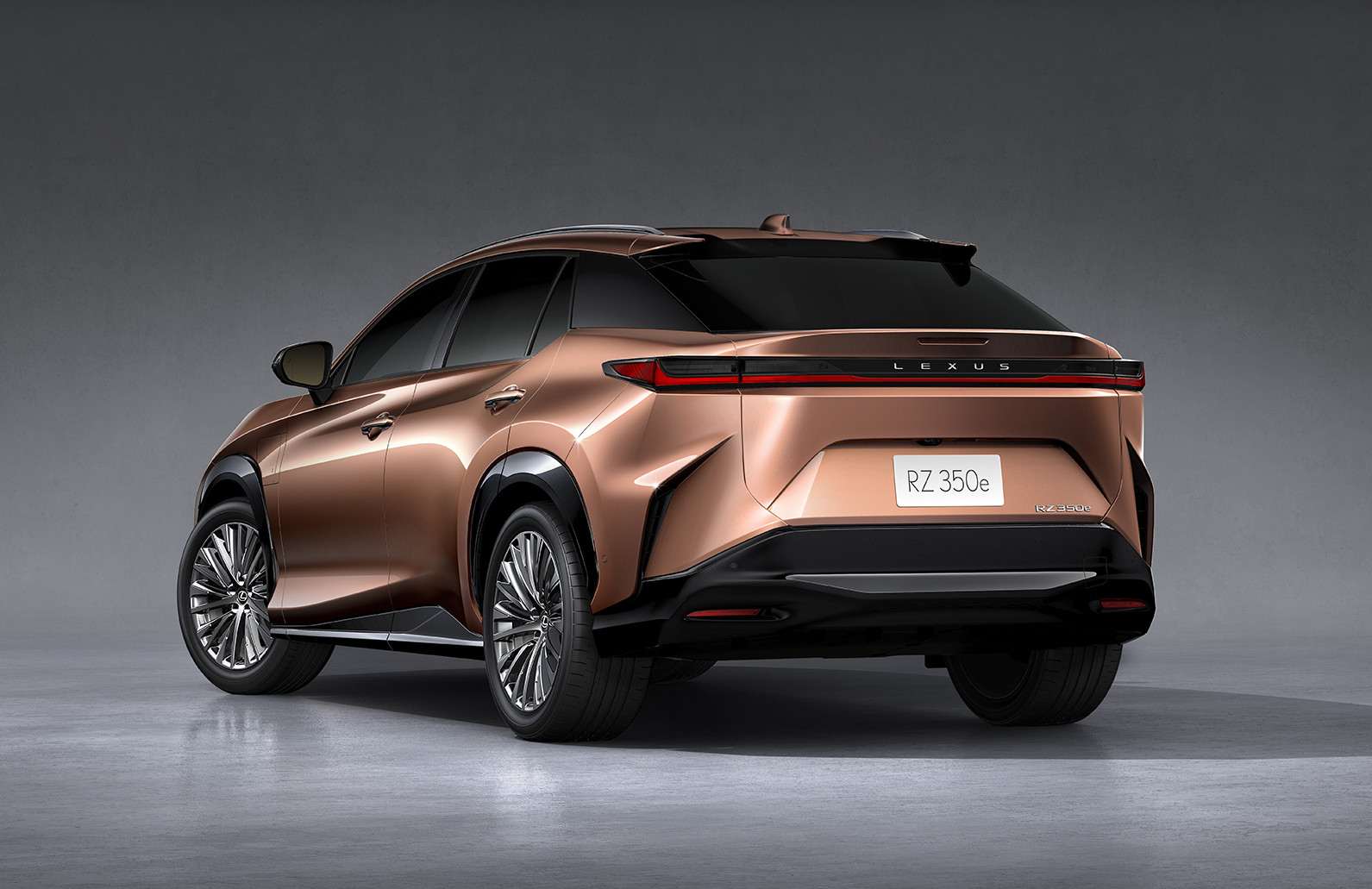 Le SUV Lexus RZ bénéficie d'un groupe motopropulseur électrique optimisé