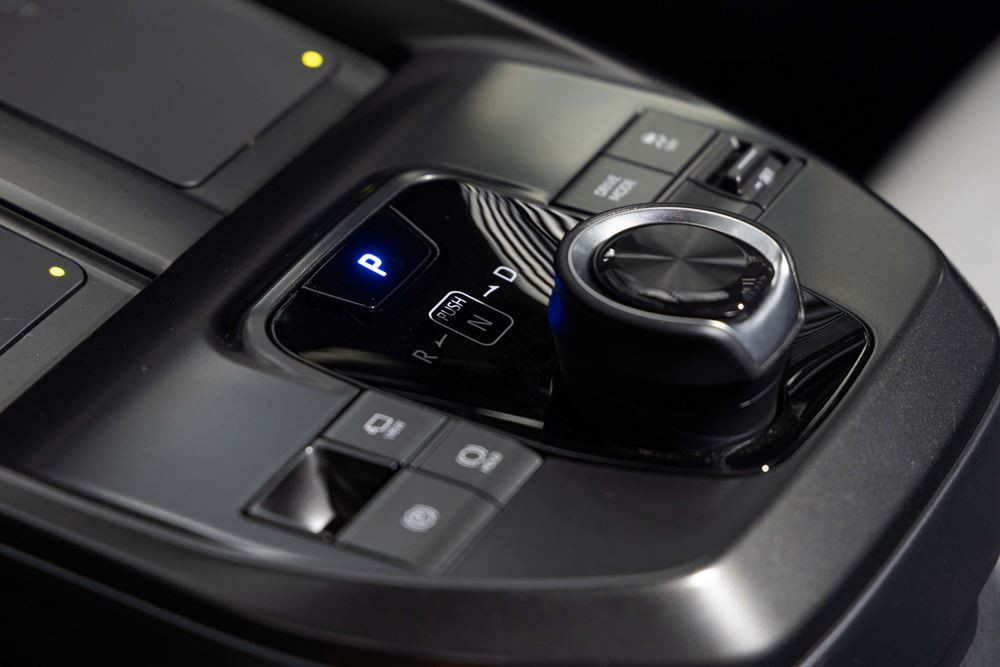 Le SUV électrique de taille intermédiaire Subaru Solterra s'offre une mise à jour