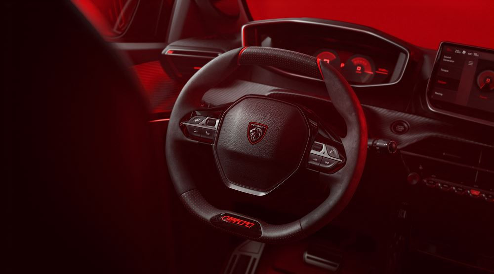 La Peugeot E-208 GTi embarque un moteur électrique de 280 ch