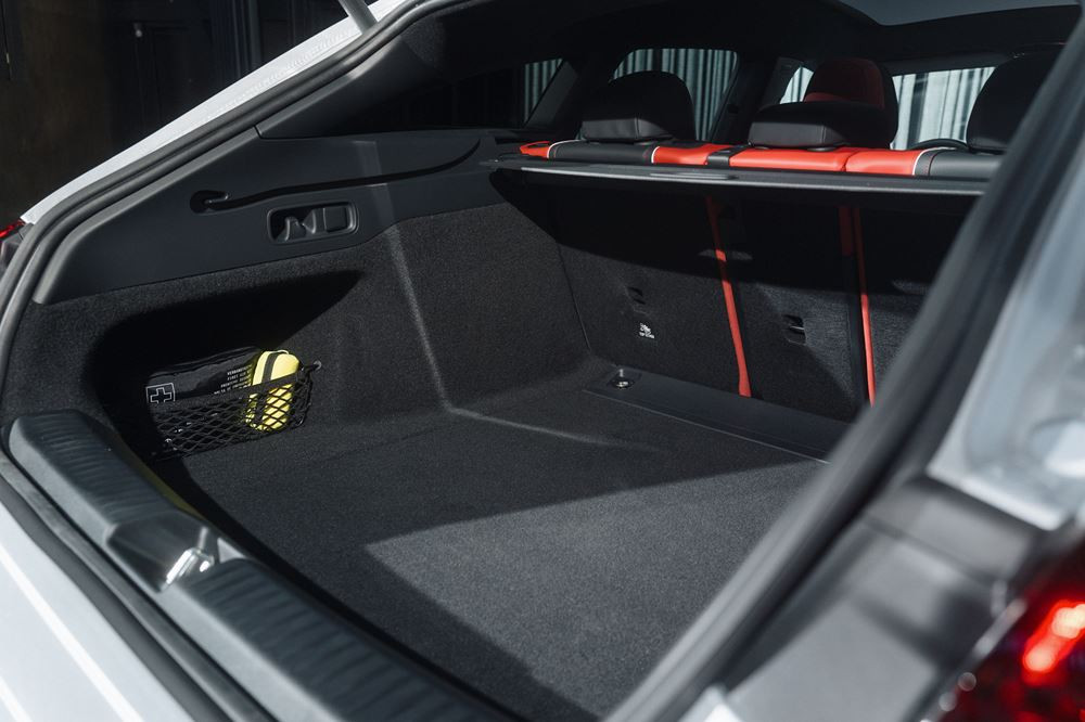 Le break électrique Mercedes-Benz CLA Shooting Brake avec technologie EQ repose sur une architecture 800 volts