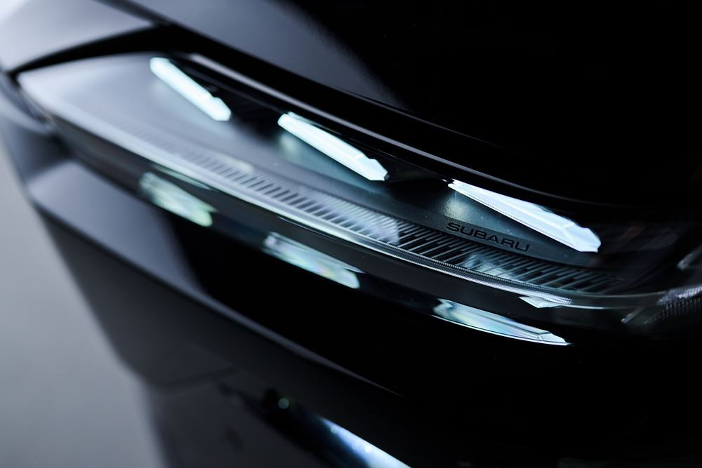 Le SUV compact électrique Subaru Uncharted revendique jusqu'à 585 km d'autonomie