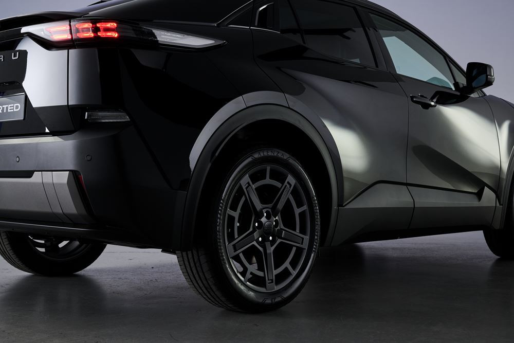 Le SUV compact électrique Subaru Uncharted revendique jusqu'à 585 km d'autonomie