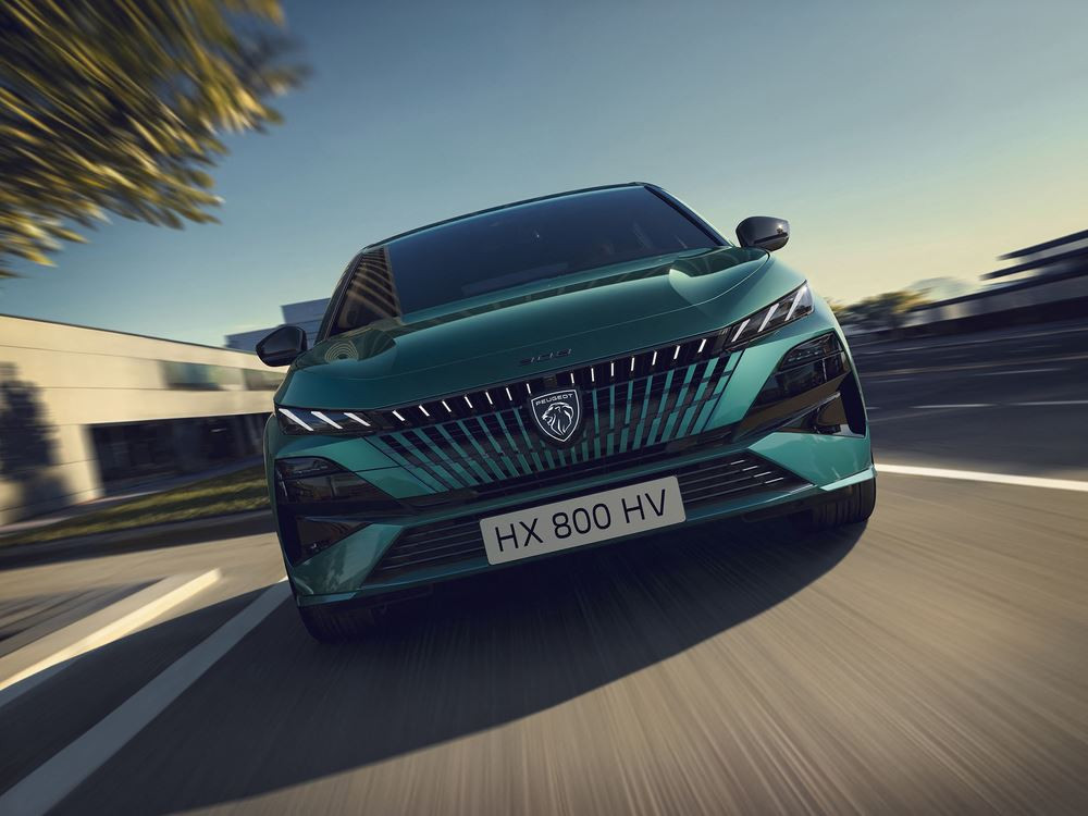 La Peugeot 308 bénéficie d'une nouvelle face avant illuminée