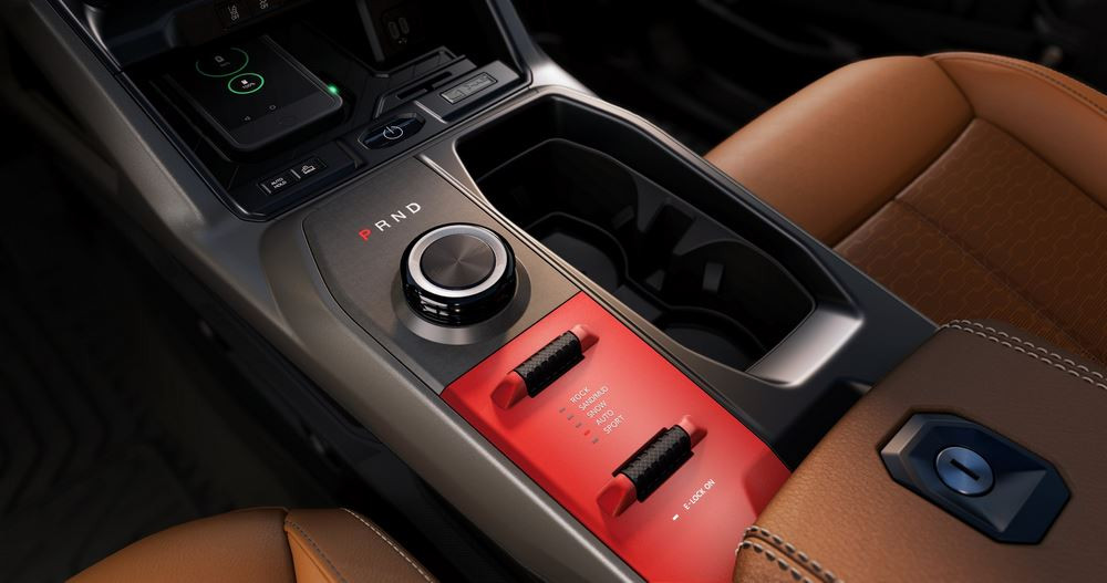 Le SUV électrique Trail Rated Jeep Recon est prêt pour tous les types de routes