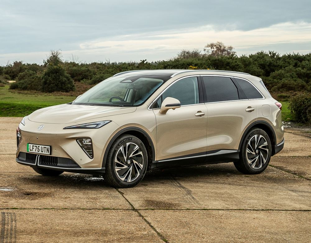 Le SUV électrique de taille intermédiaire MGS6 EV arbore une allure moderne