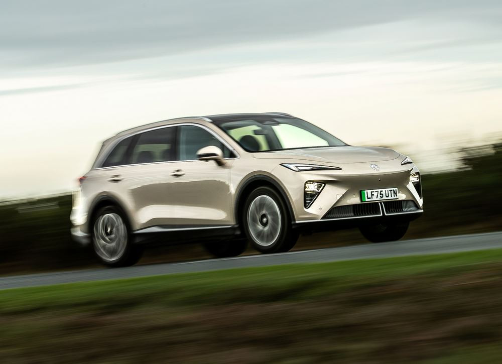 Le SUV électrique de taille intermédiaire MGS6 EV arbore une allure moderne