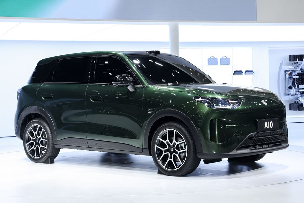 Le SUV urbain électrique Leapmotor B03X inaugure une nouvelle plateforme mondiale