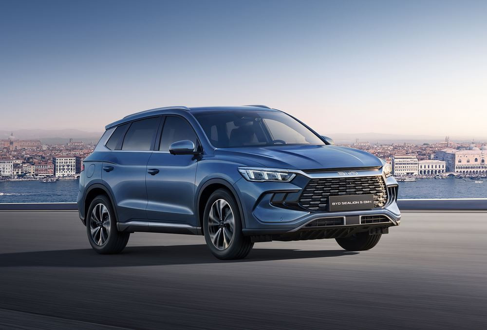 Le SUV familial Byd Sealion 5 DM-i à technologie Super Hybride offre une grande flexibilité sur les longs trajets