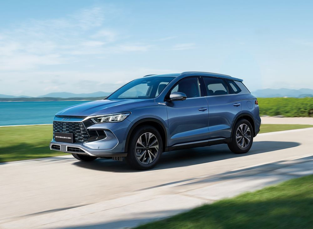 Le SUV familial Byd Sealion 5 DM-i à technologie Super Hybride offre une grande flexibilité sur les longs trajets