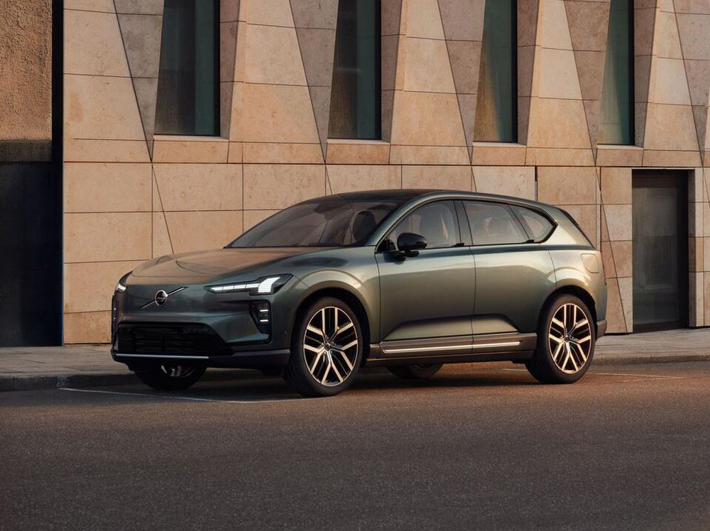 Le Volvo EX60 électrique à transmission intégrale peut parcourir jusqu'à 810 km avec une seule charge