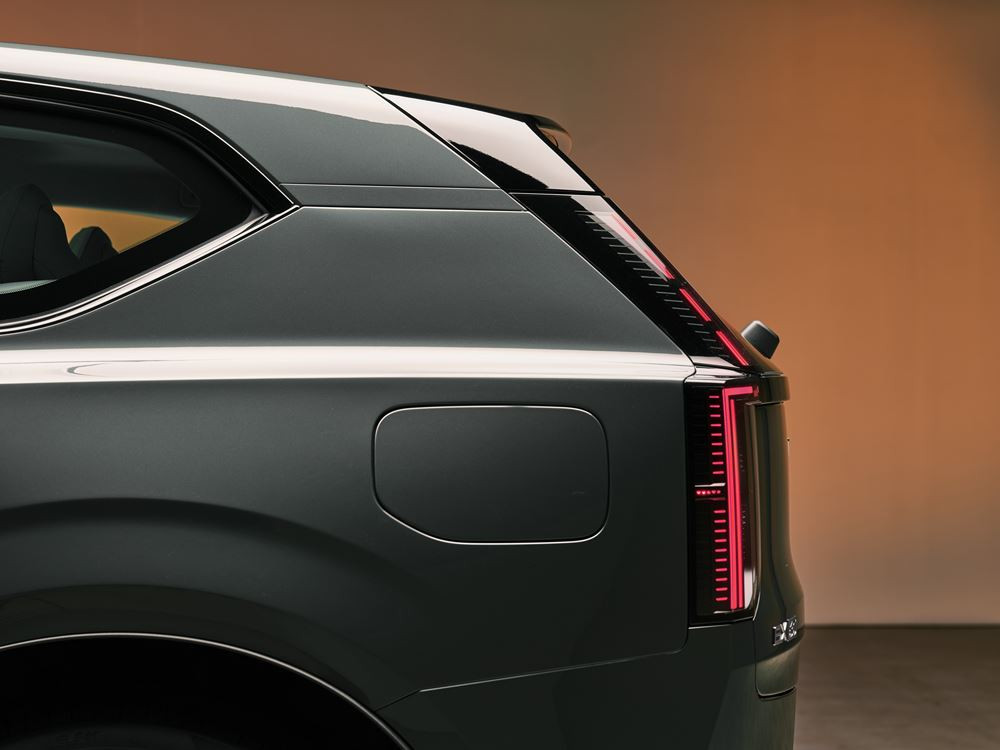 Le Volvo EX60 électrique à transmission intégrale peut parcourir jusqu'à 810 km avec une seule charge