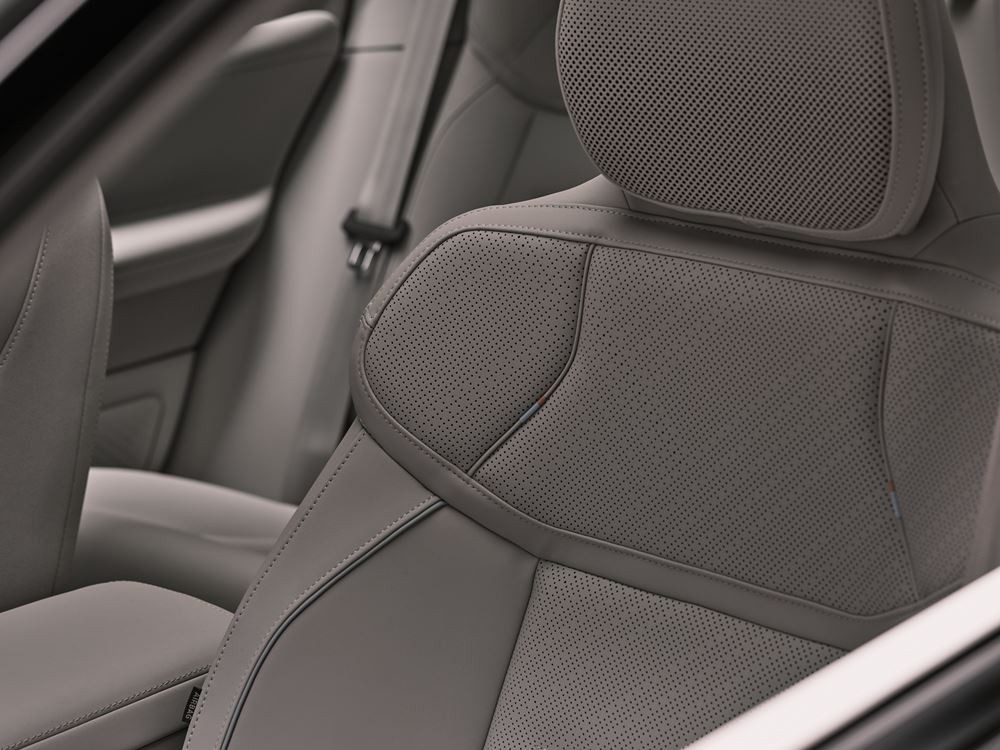 Le Volvo EX60 électrique à transmission intégrale peut parcourir jusqu'à 810 km avec une seule charge