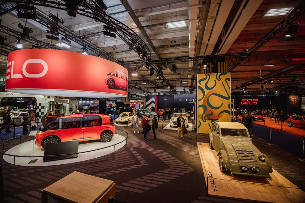 La 50ème édition du salon Rétromobile ouvre ses portes jusqu'au 1er février