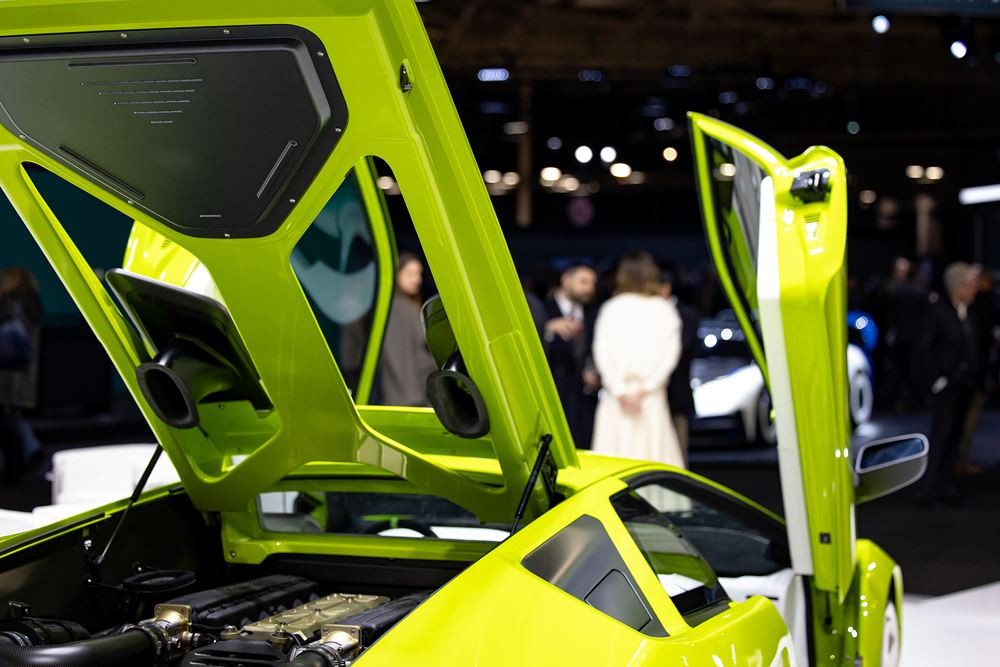 L'Ultimate Supercar Garage est dédié aux supercars modernes