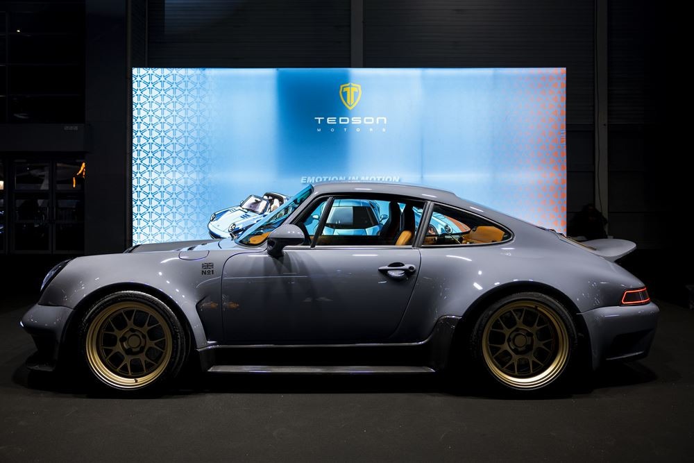 L'Ultimate Supercar Garage est dédié aux supercars modernes