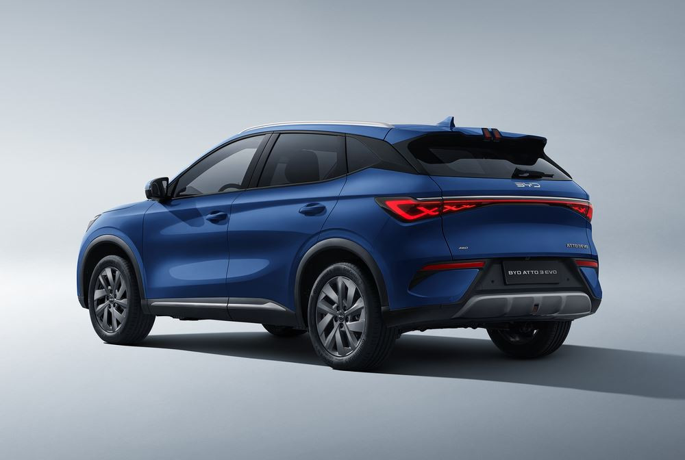 Le SUV compact électrique Byd Atto 3 franchit un cap technologique