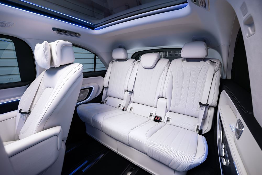 Le Mercedes VLE électrique combine une conduite de limousine et la polyvalence d'un grand monospace