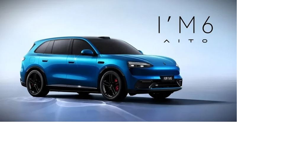 Le grand SUV électrique Aito M6 affiche une présence imposante sur la route