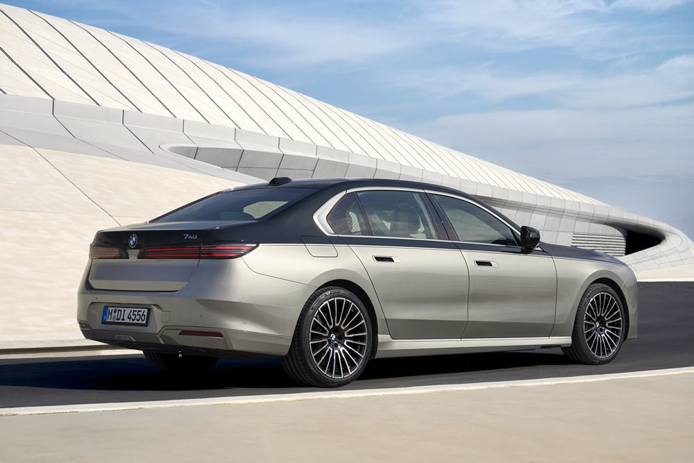La limousine de luxe BMW Série 7 intègre les technologies de la Neue Klasse