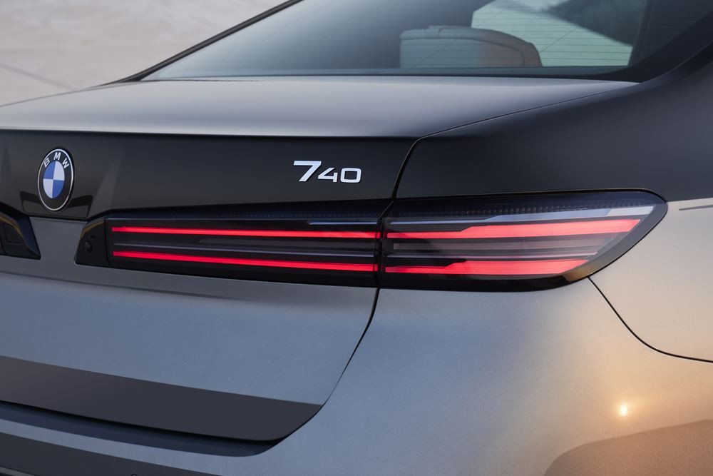 La limousine de luxe BMW Série 7 intègre les technologies de la Neue Klasse