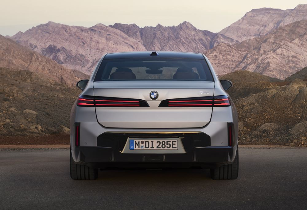 La limousine de luxe électrique BMW i7 intègre les technologies de la Neue Klasse