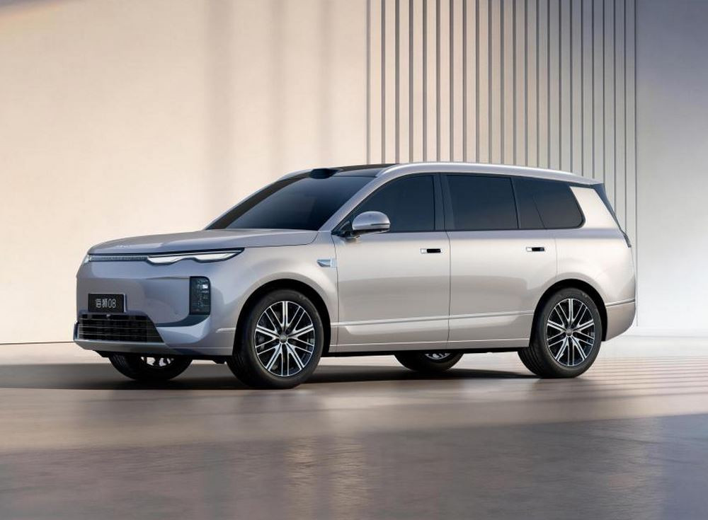 Le grand SUV électrique Byd Sealion 08 propose six sièges indépendants