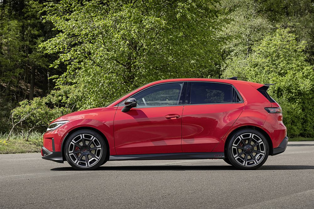 La Volkswagen ID. Polo GTI de 226 ch franchit le 0 à 100 km/h en 6,8 secondes