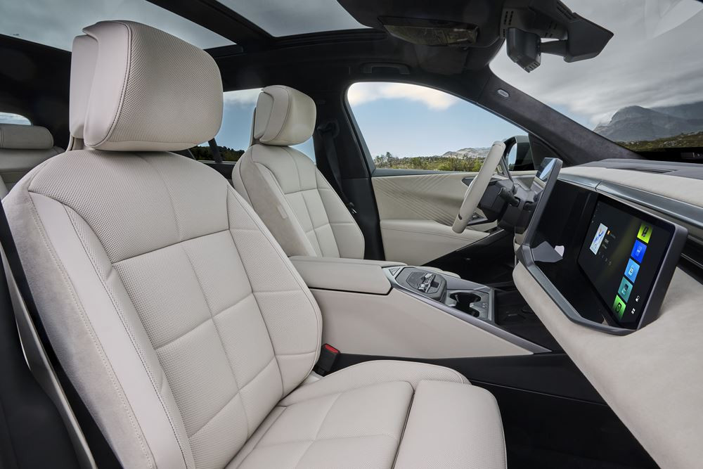 La BMW iX5 électrique bénéficie de cellules cylindriques d'une hauteur de 120 millimètres