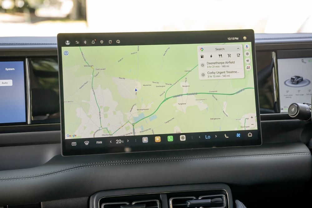 Le SUV Denza Bao 5 hybride rechargeable développe une puissance cumulée de 544 ch