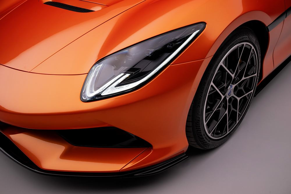 La supercar électrique Denza Z coupé affiche des performances extrêmes
