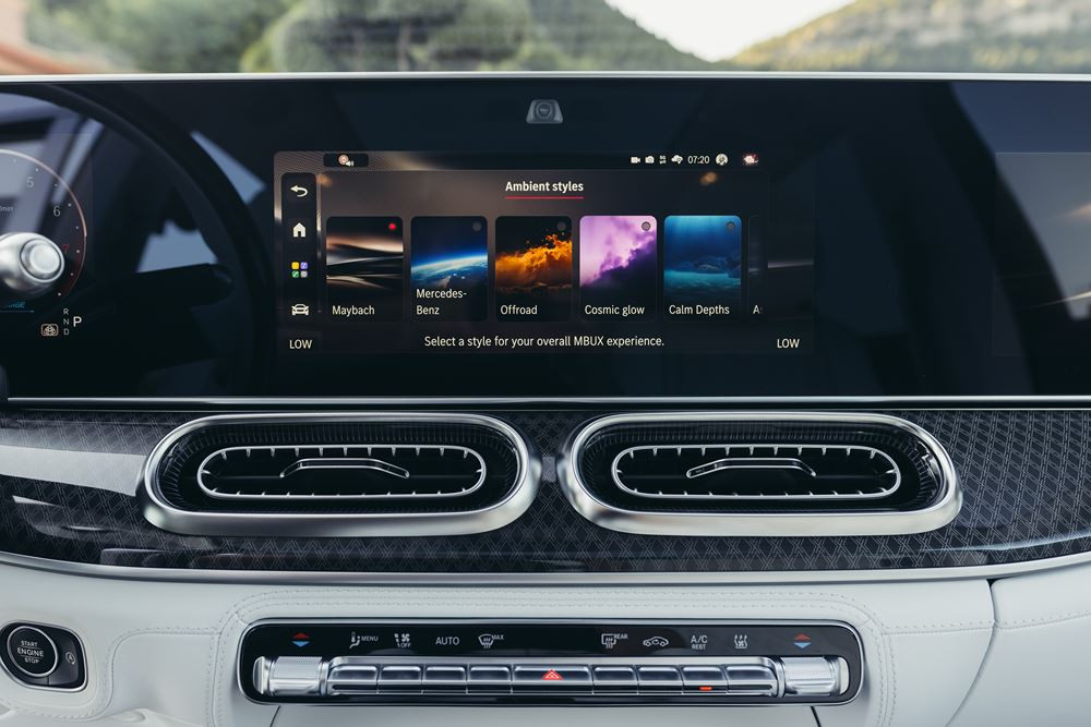 Le SUV de luxe Mercedes-Maybach GLS restylé affiche une apparence distinctive