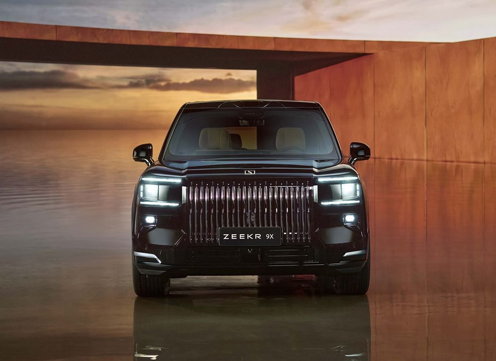 Le SUV Super Hybrid Zeekr 9X propose des fonctionnalités avant-gardistes