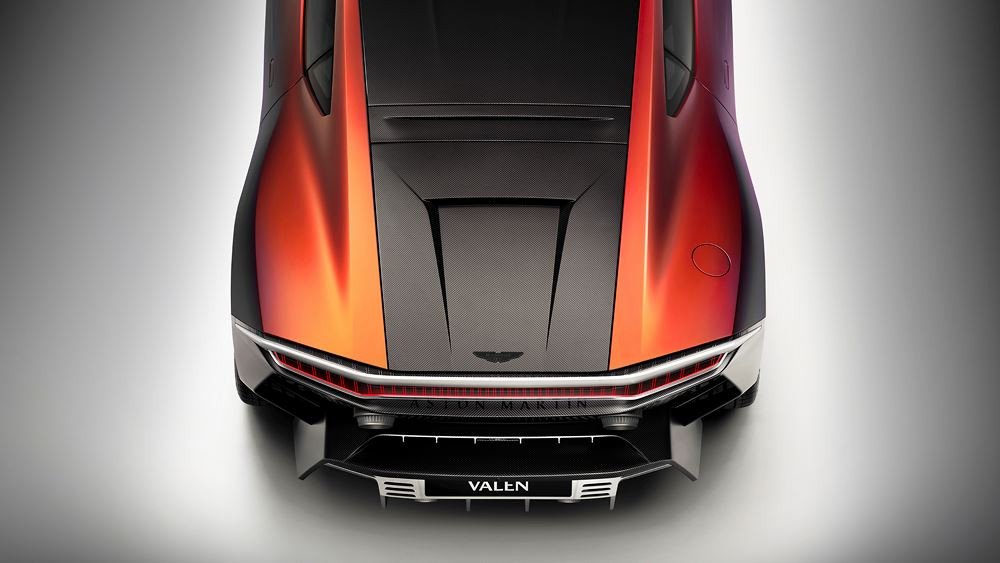 La supercar Aston Martin Valen est propulsée par un moteur V12 biturbo 5.2 litres de 850 ch