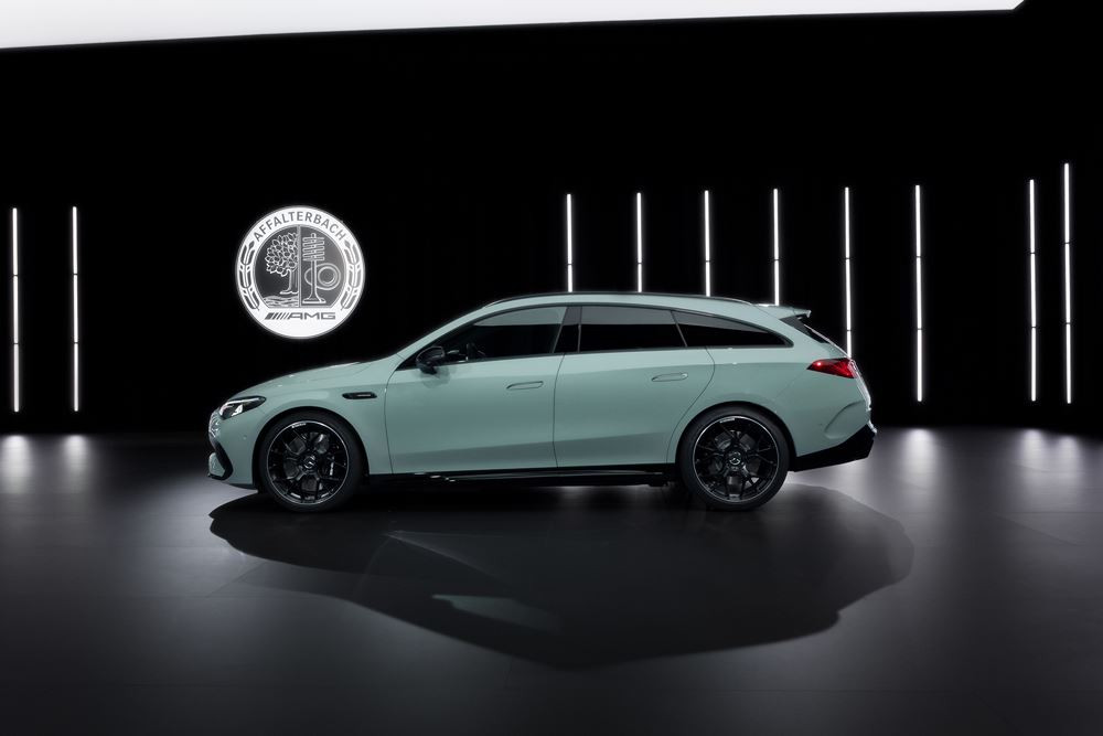 La Mercedes-AMG CLA Shooting Brake 45 4Matic plus dotée de trois moteurs électriques à flux axial délivre une puissance de 680 ch