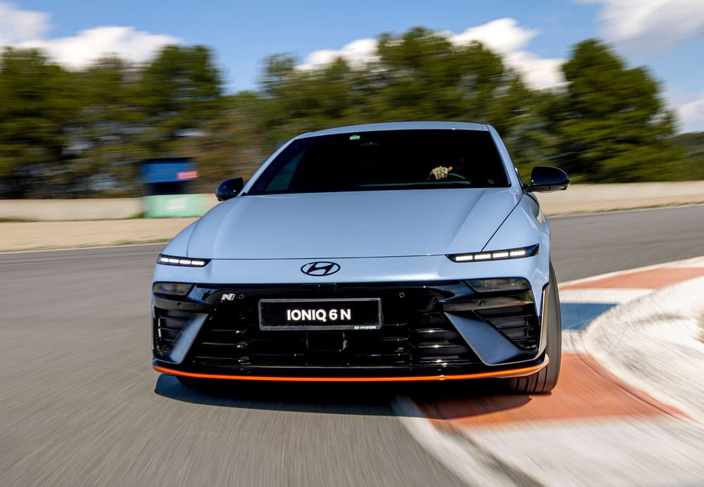 La Hyundai Ioniq 6 N repousse les limites de la conduite électrique hautes performances