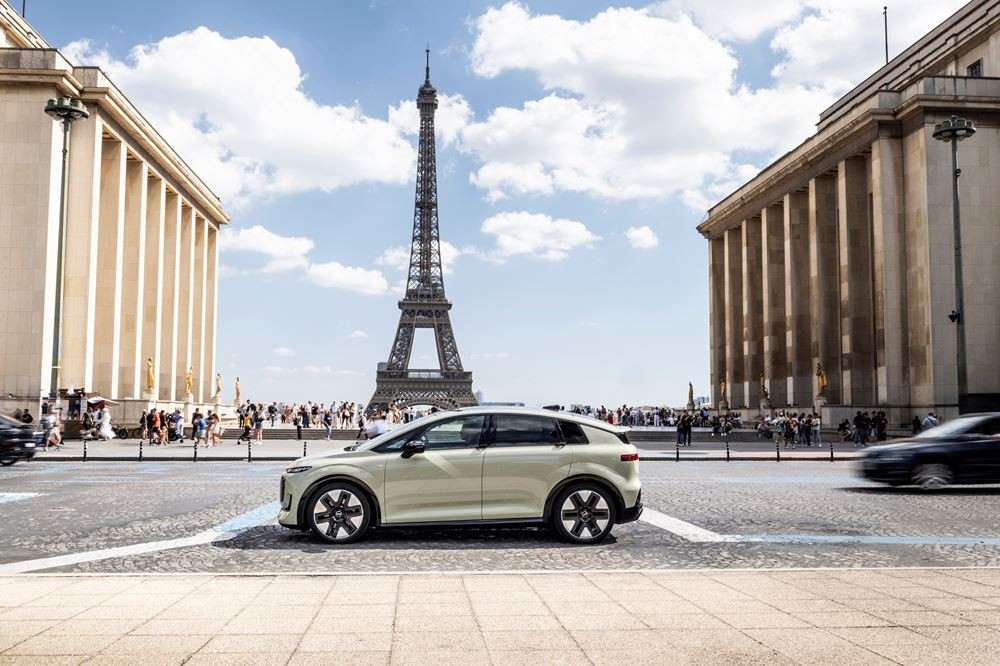 L'Audi A2 e-tron électrique permet d'atteindre jusqu'à 649 kilomètres d'autonomie WLTP