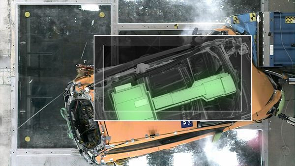 Volvo présente une C30 électrique ayant subi un crash-test frontal décalé à 64 km/h