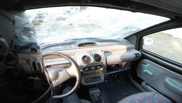 Un crash-test voiture contre trottinette qui témoigne des dangers